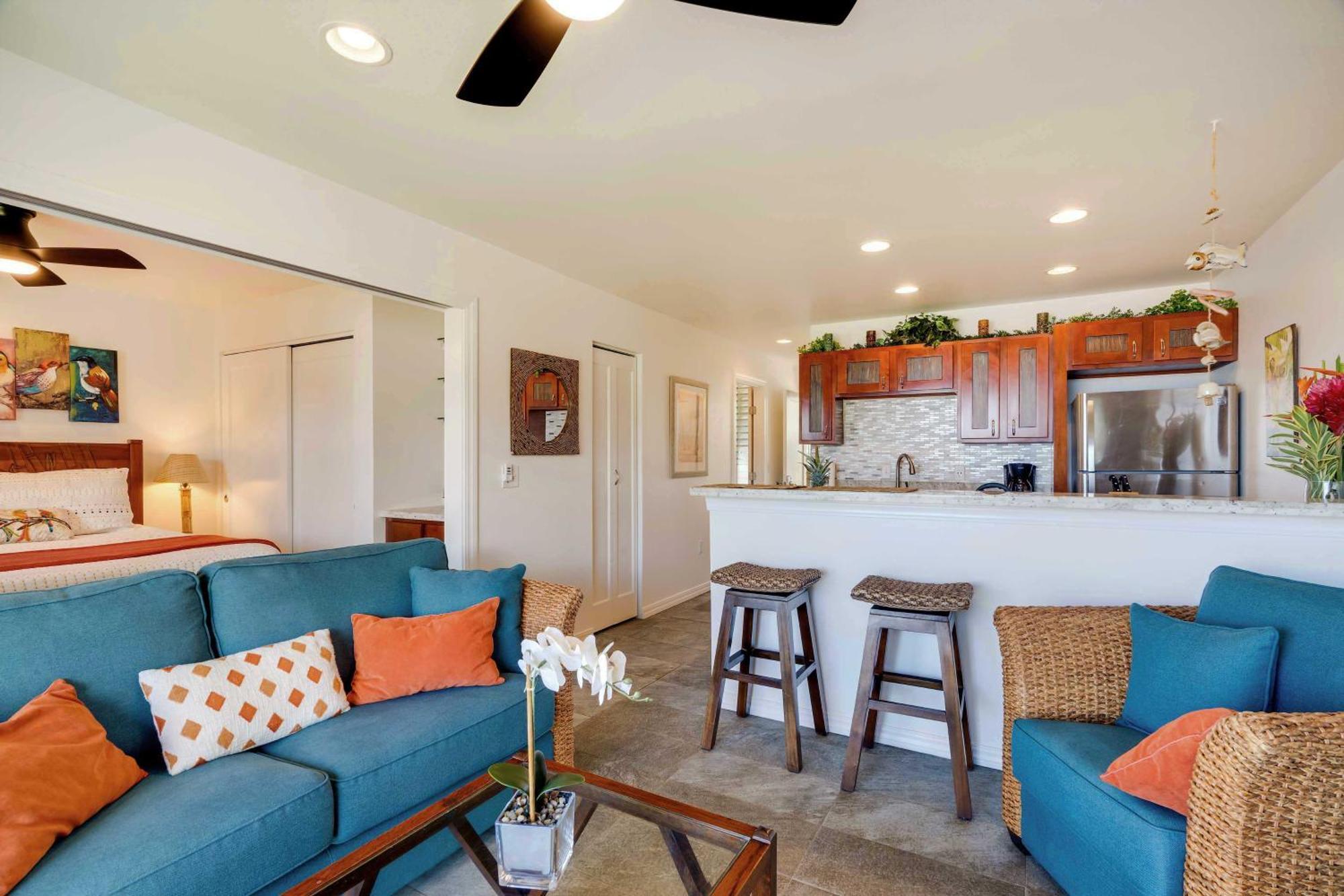 Waipouli Beachfront Condo With Balcony And Ocean Views Kapa'a Exterior photo